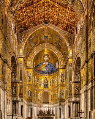 Tour a pie cattedrale di Monreale italia foto