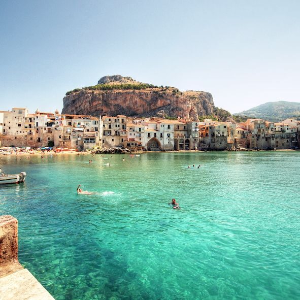 cefalu free walking tour in italiano con guida locale - Spiaggia